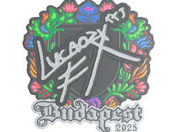 Sticker Lucaozy (Embroidered) | Budapest 2025 - Preço e onde comprar no CS2
